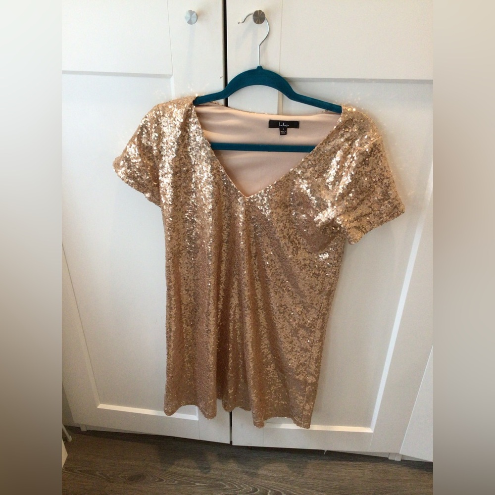 Lulus gold/champagne sparkly shift dress